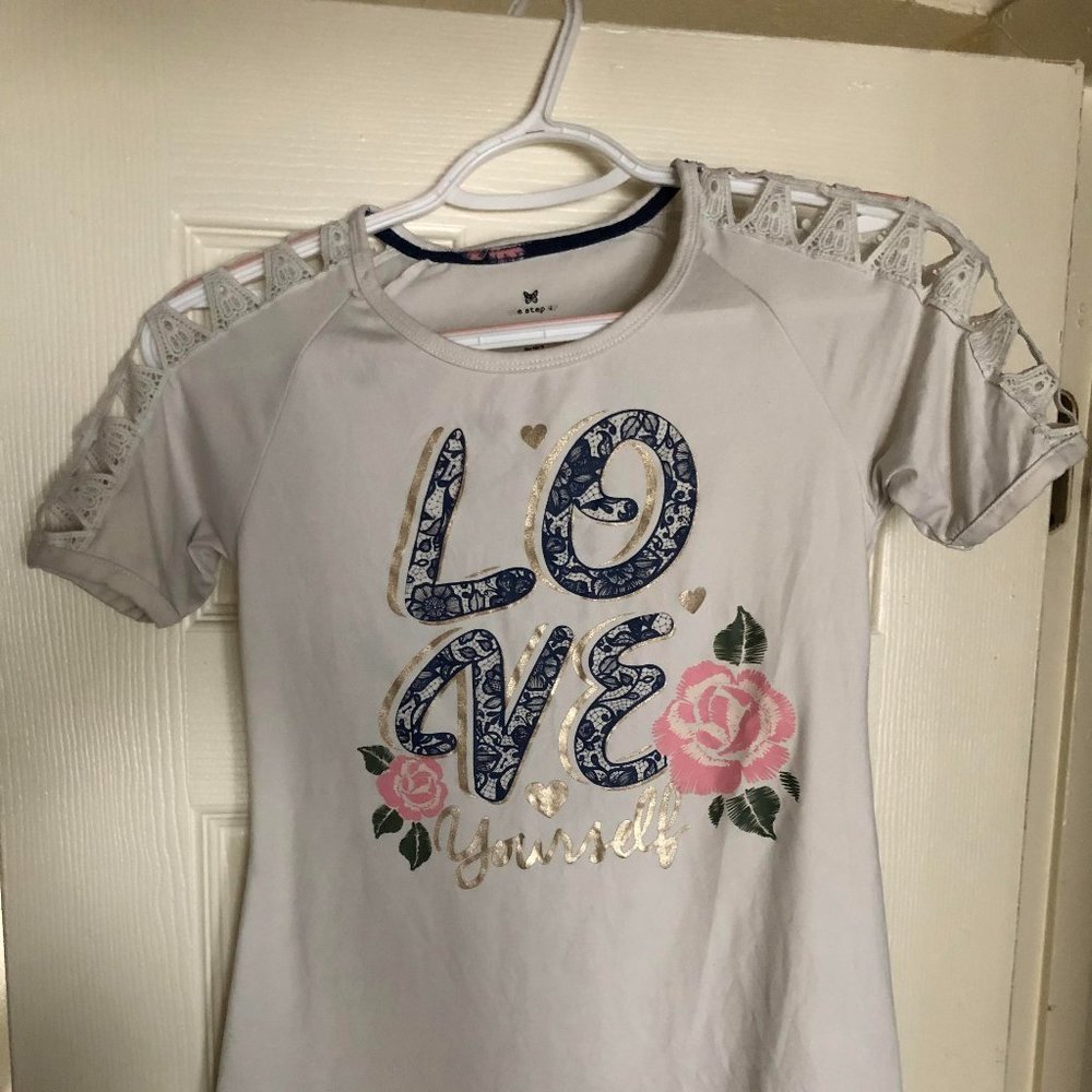 One Step Up white cut out shirt size M (10/12) girls